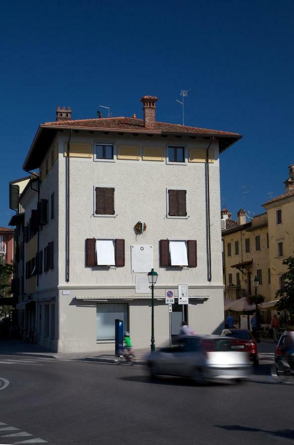 Appartamento Old Harbour House Grado Esterno foto